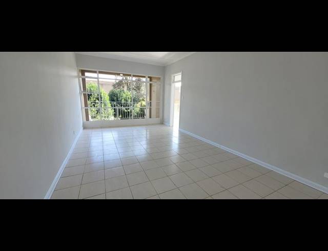 2 BEDROOM TOWNHOUSE FOR SALE IN BRACKENHURST